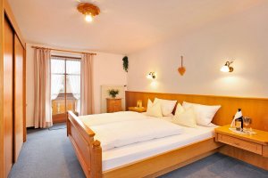 Ferienwohnung 2 – Schlafzimmer